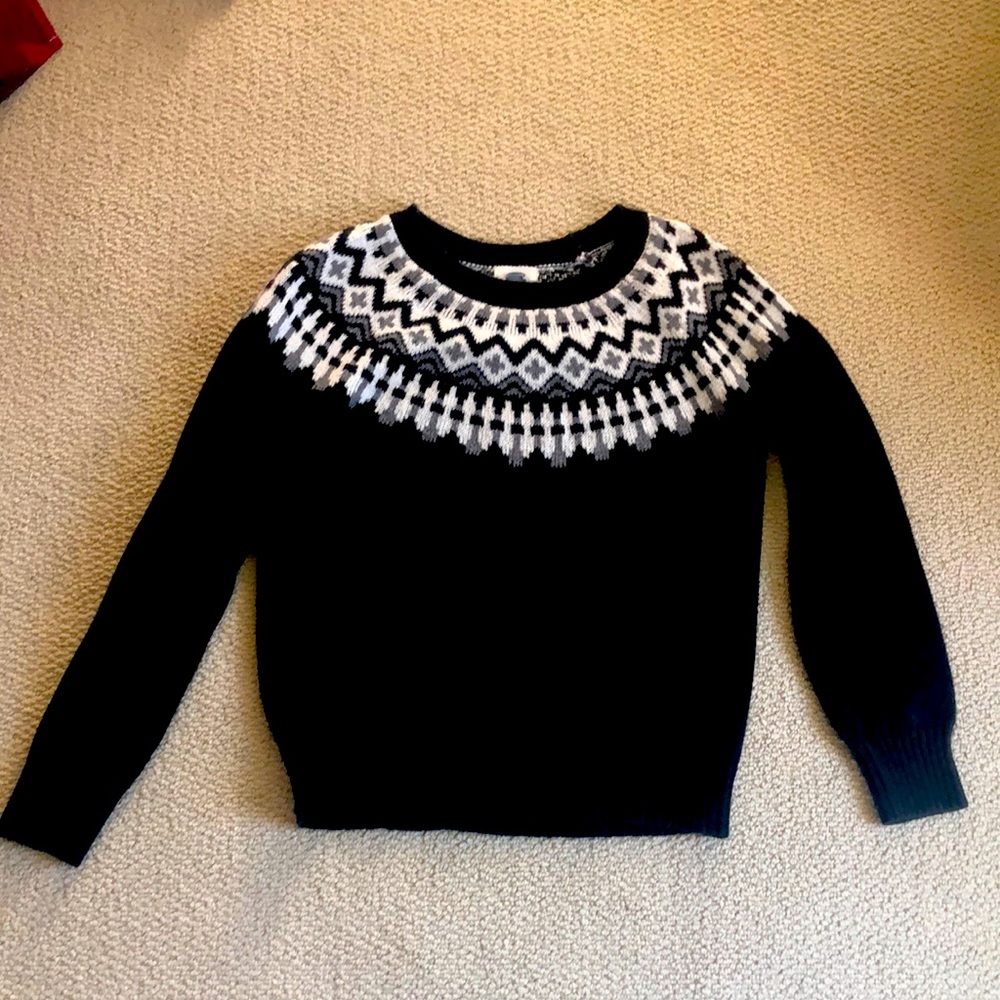 Old navy ski sweater size lg black and white